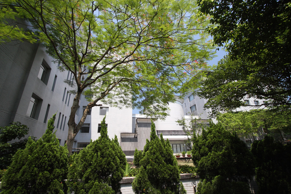 本院109年度「人文社會科學博士候選人培育計畫」即日起受理申請